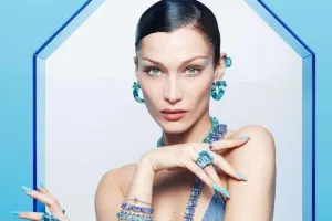 Bella oruc tutduğunu açıqladı