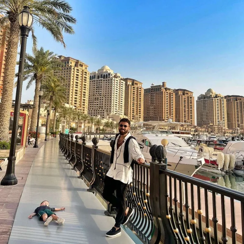 “Səninlə gəzmirik, sürünürük”