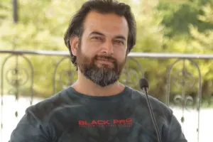 AzTV ilə maaş qalmaqalı...