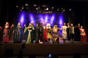 “Məlikməmməd” tamaşası Şəkidə təqdim edildi