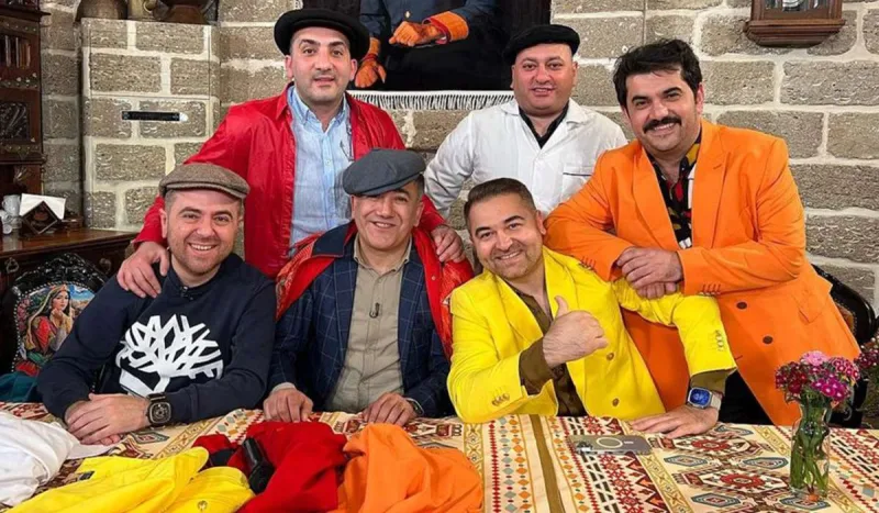 “Bozbash pictures” bir arada