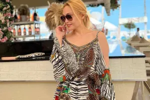 Nuranın Dubay gəzintisi