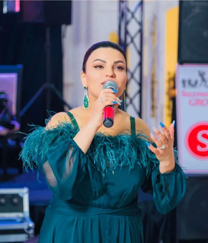 Bahar Lətifqızı da bədən şəkilləndirmə etdirdi