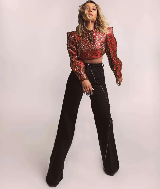 “Hər günüm bağlıdır adına, sevgilim”