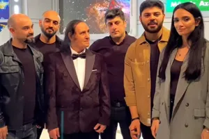 Bu dəfə bir yerdə oxudular