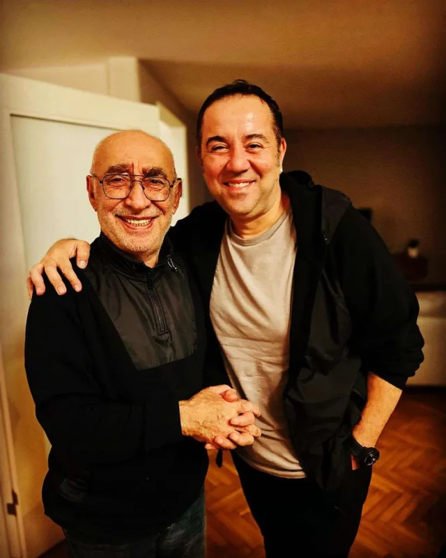 Hər keçən gün “əriyir”