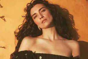 Tuba Parisdə ikinci evini aldı