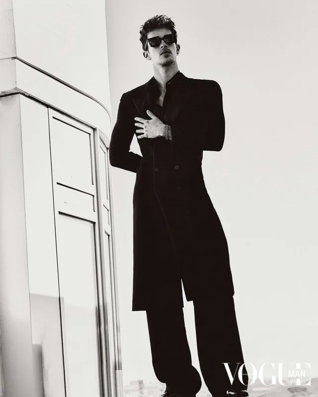 “Elite”in ulduzu kamera qarşısında