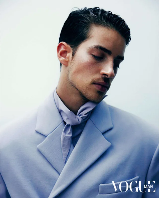 “Elite”in ulduzu kamera qarşısında