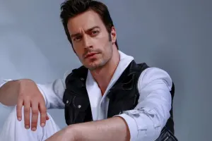 “Camdaki kız”a görə Hollivuddan imtina!