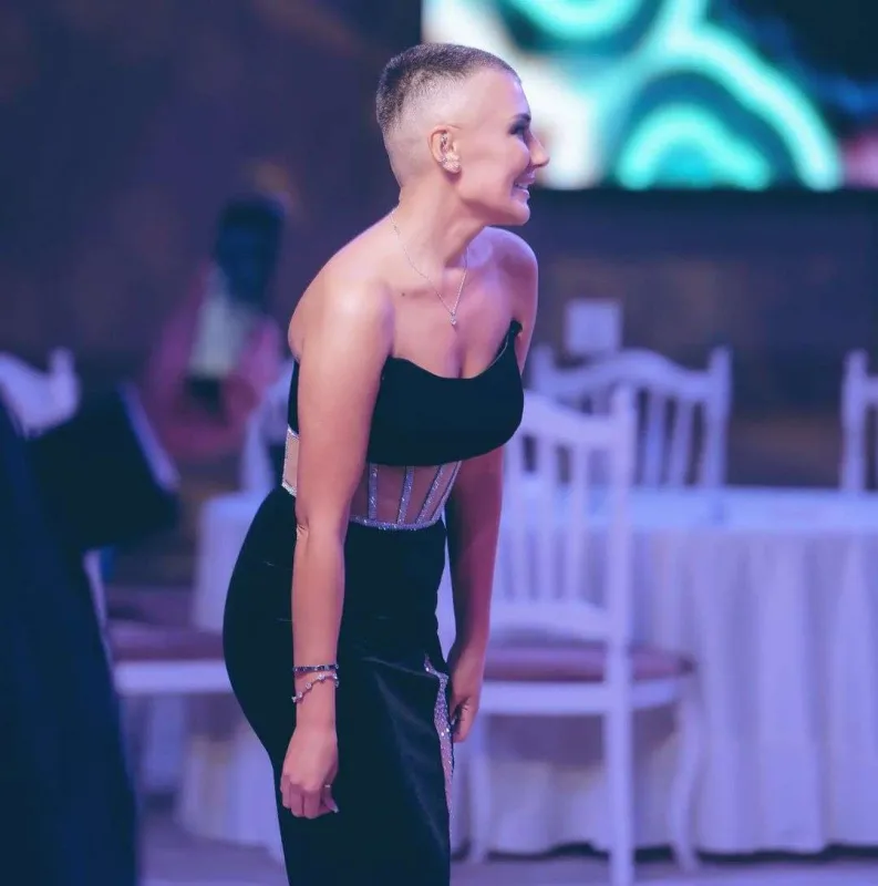 Vüsalə vəzifəsindən getdi