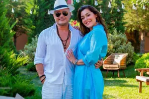 “Anam necə mesaj yolladısa, sevdiyimlə evləndim”