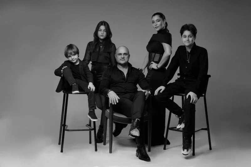 “Anam necə mesaj yolladısa, sevdiyimlə evləndim”