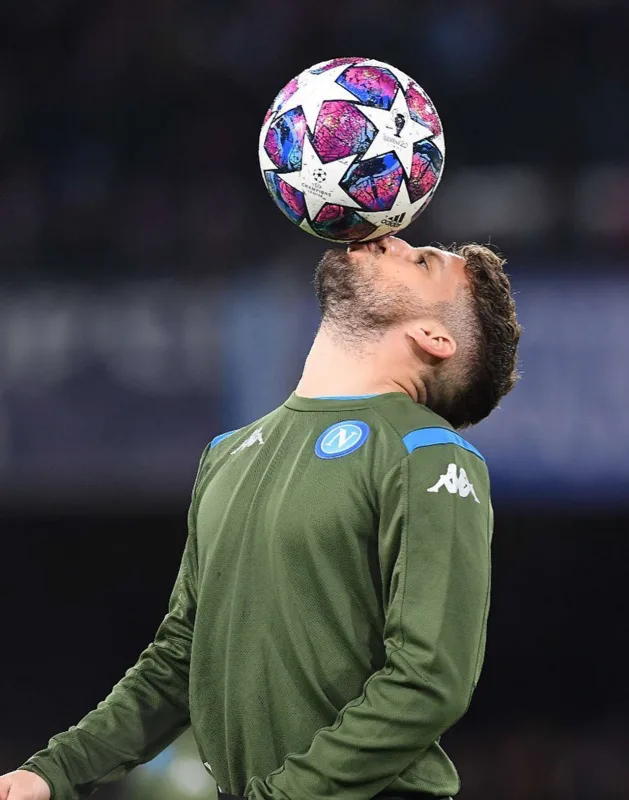 Mertens Hadisedən özəl bəstə istədi