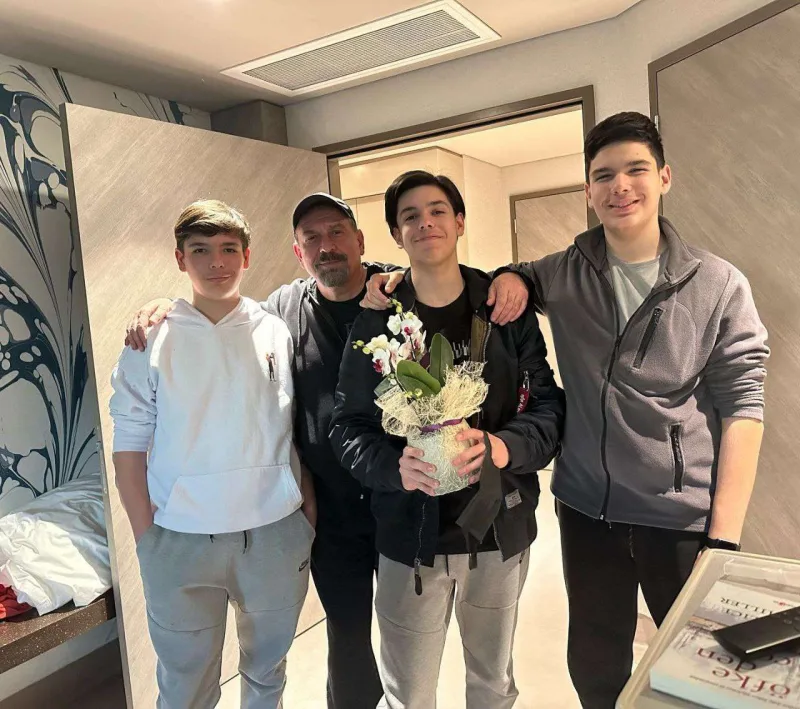 Gülben Ergen xəstəxanaya yerləşdirilib