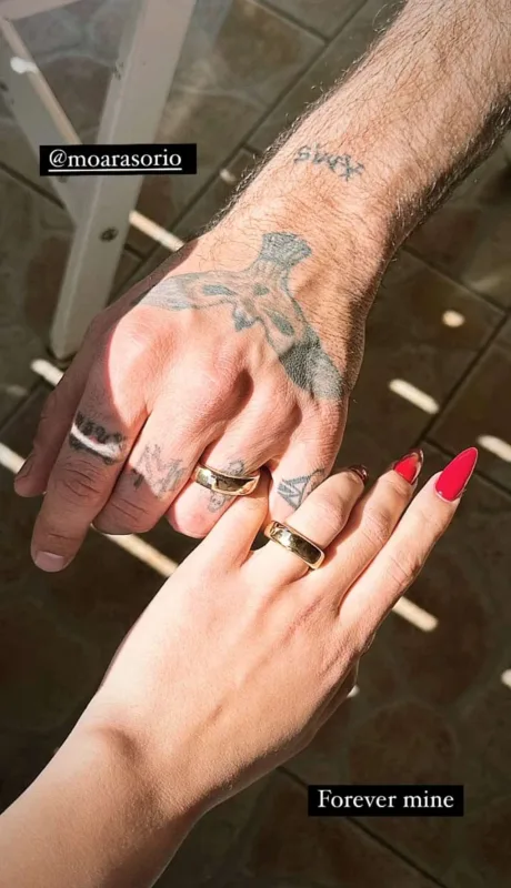 Mikelle nişanlandı