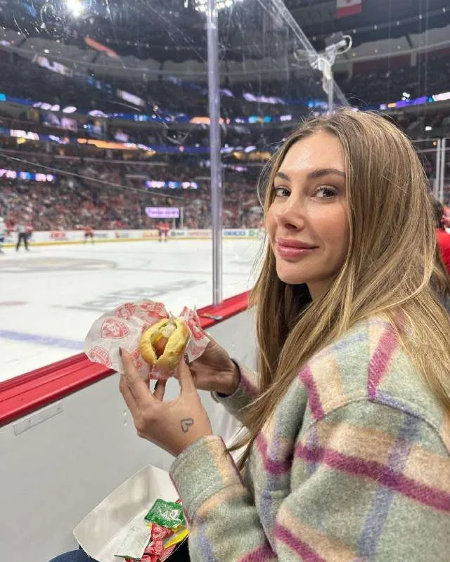 1 aya 27 milyon qazanır