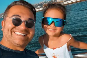 Yıxılıb barmağını sındırdı