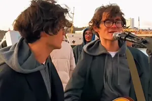 TuralTuranX İstanbulda küçə konserti verdi