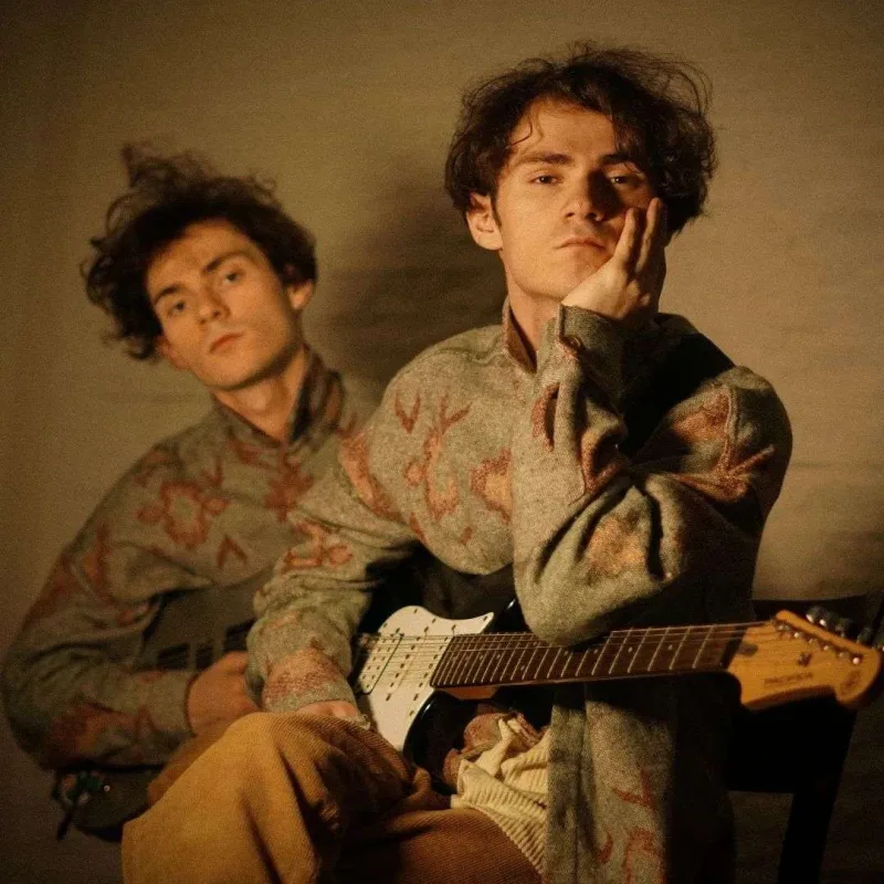 TuralTuranX İstanbulda küçə konserti verdi