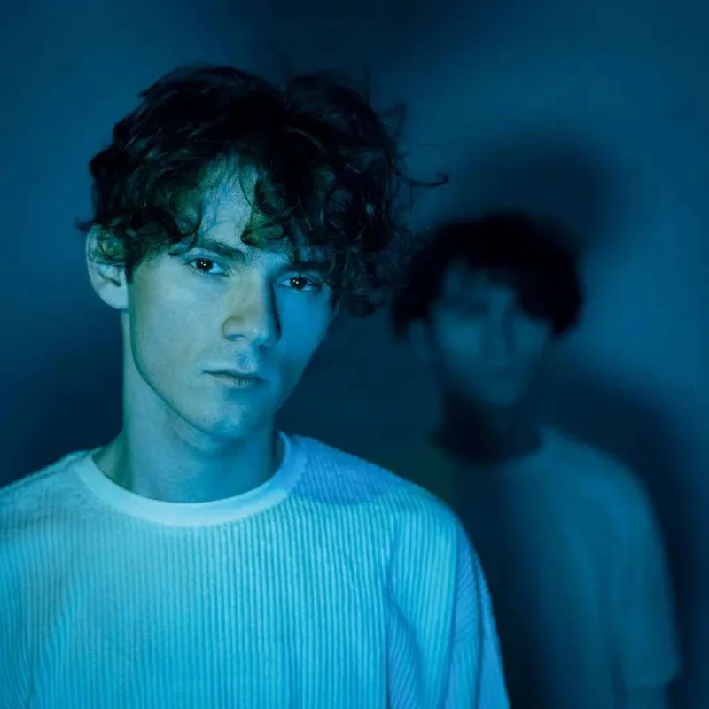 TuralTuranX İstanbulda küçə konserti verdi