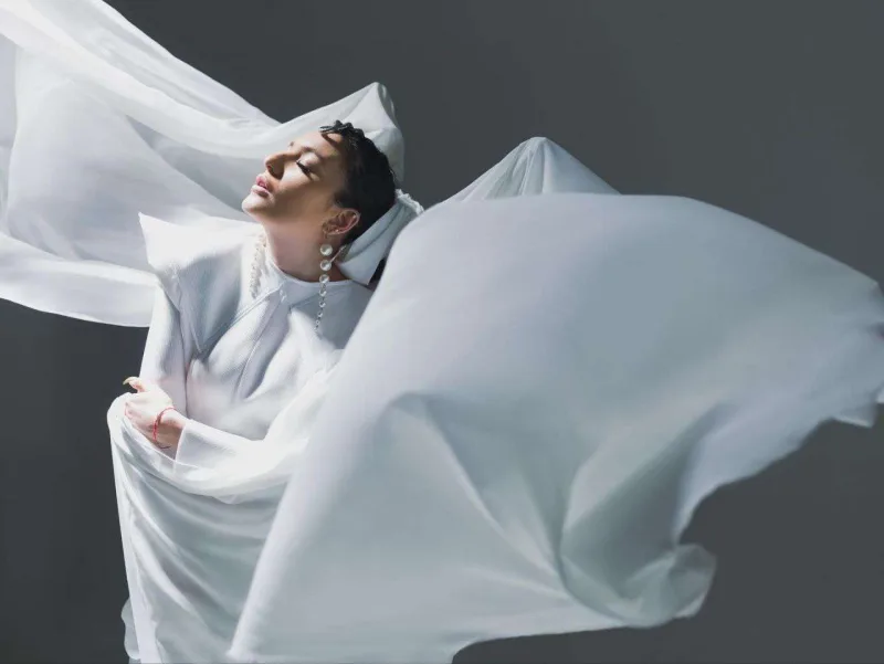 Dilarə ağa büründü