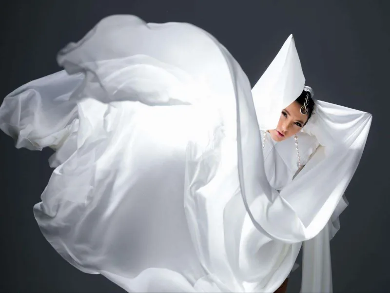 Dilarə ağa büründü