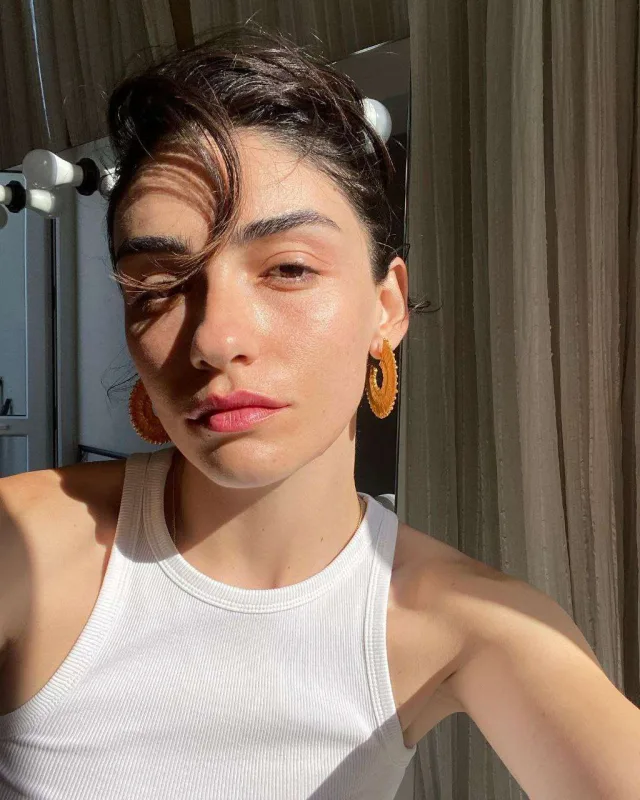 “Normal həyata dönməyimiz rəzillikdir”