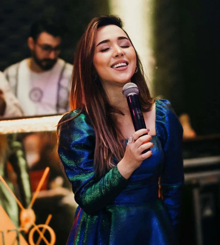 Nigar Türkiyəyə köçdü