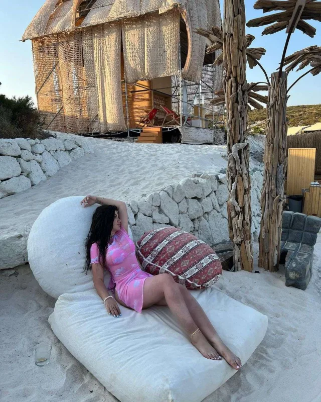 Aysel Şükür fotoları ilə gündəmdə