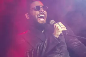 Ayaza efir qadağası