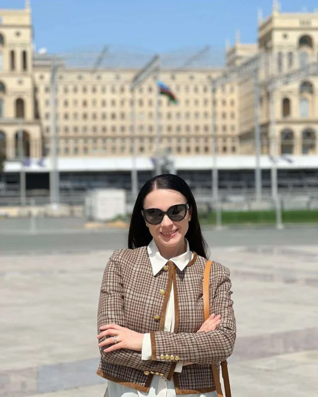 Nailə Əsgərzadə Bakıya gəldi