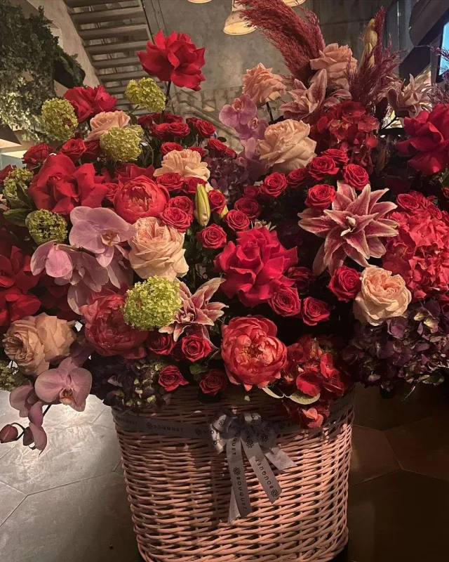 Samirə doğum günündən fotolar paylaşdı