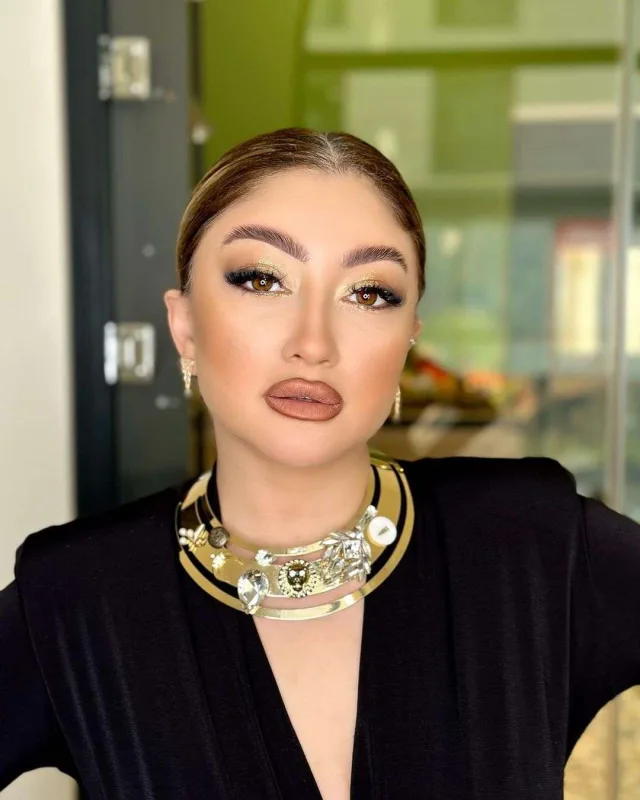 Zümrüd Əməkdar artistlərdən təkliflər alır