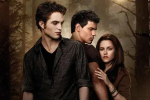 “Twilight” serial kimi qayıdır