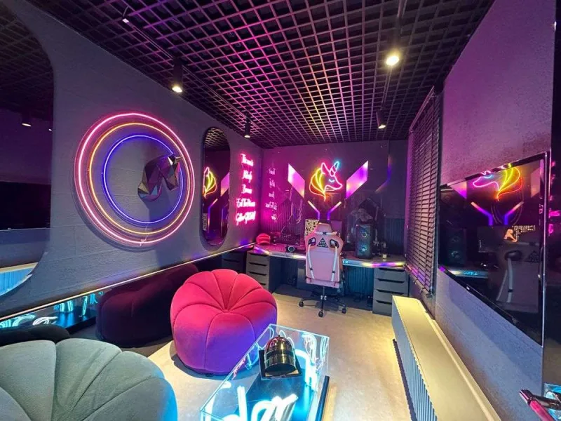 Oyun otağı üçün 1 milyon pul xərclədi!