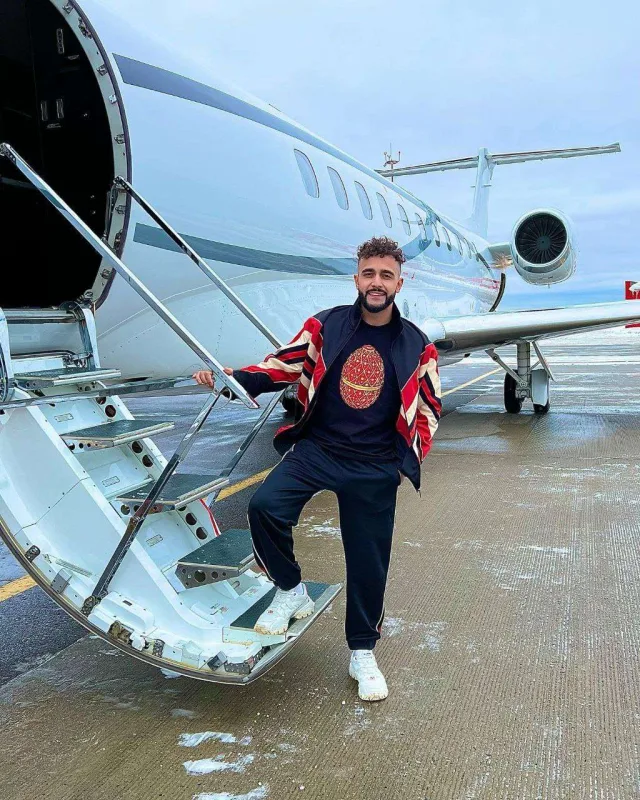 Anası ilə xalası 12 ildən sonra barışdı