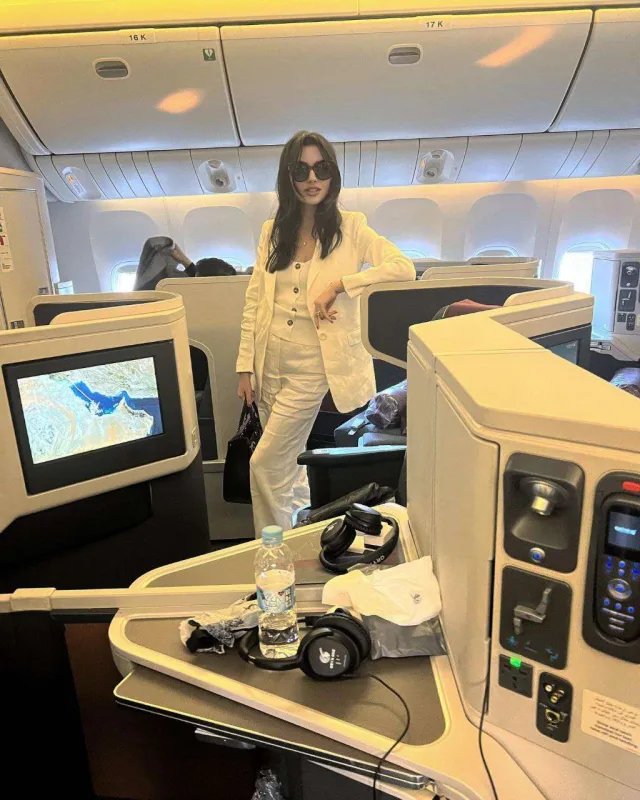 Safura həyat yoldaşı ilə tətildə