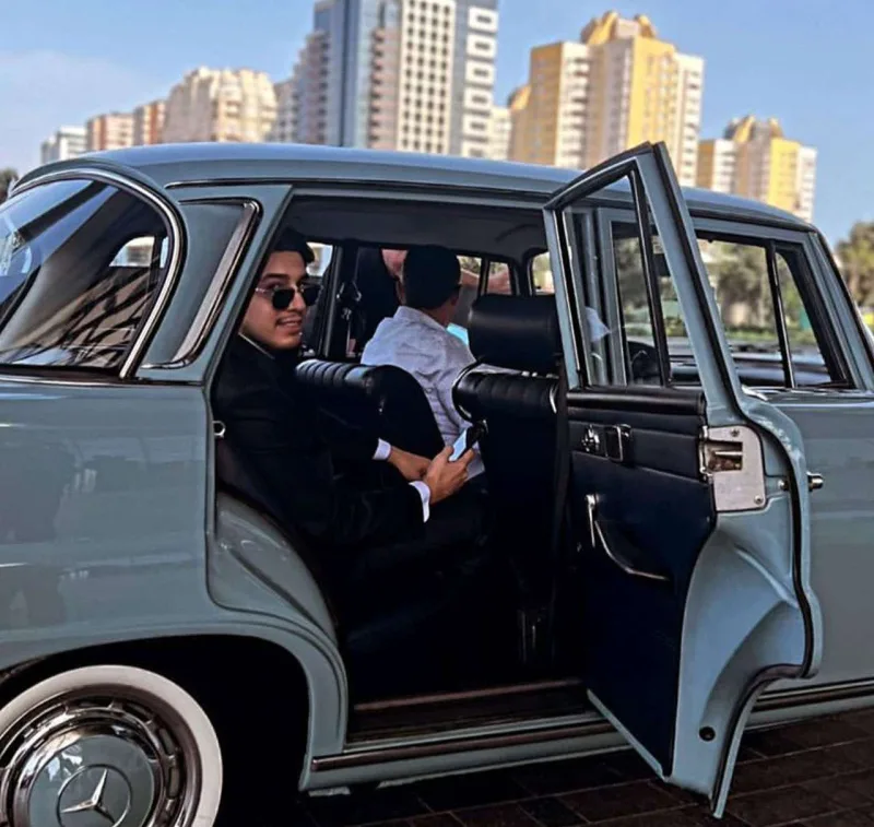 Hüseyn Həsənov Bakıda toyda