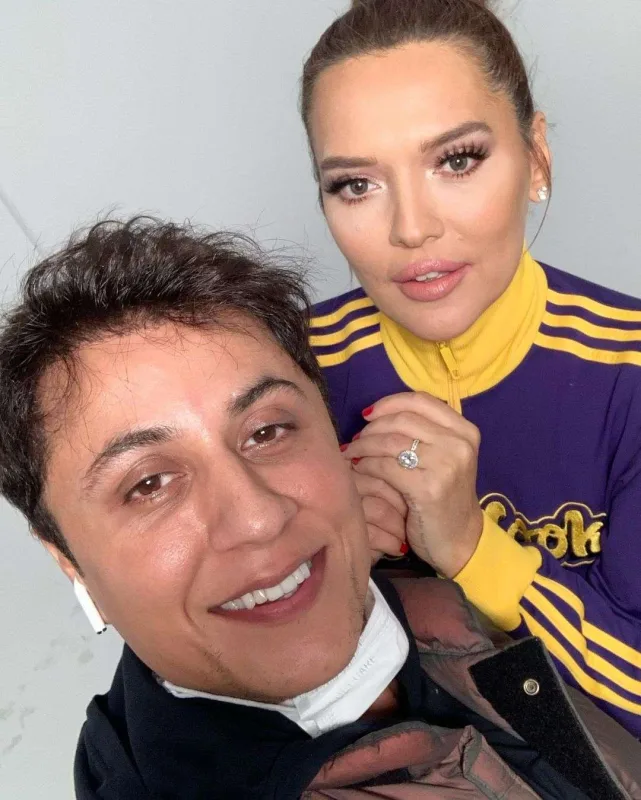 “Demetə filter kimi makiyaj edib”