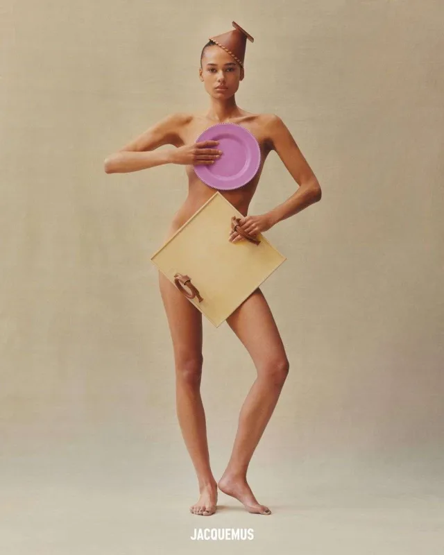 “Jacquemus”un yeni məhsulları belə təqdim edildi