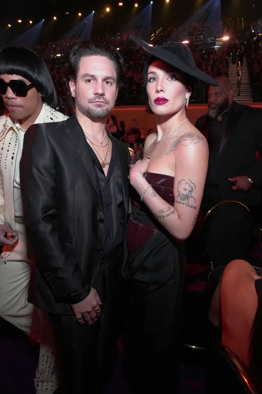 Helsi türk sevgilisindən ayrıldı