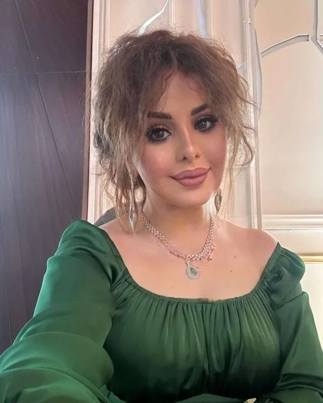 Mətanəti Ruhəngizə bənzətdilər