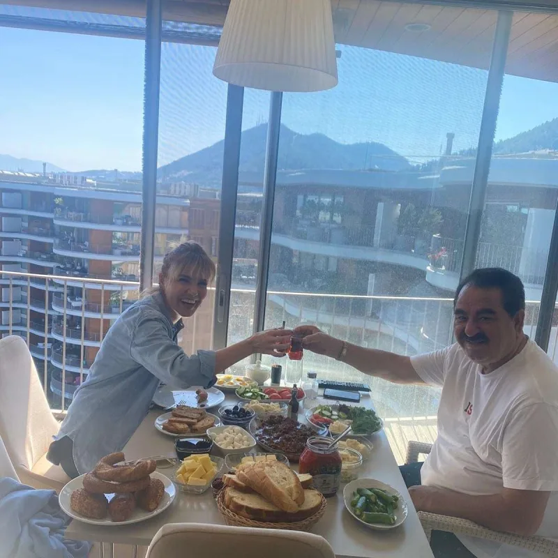 İbrahim Tatlısesin evi yandı!