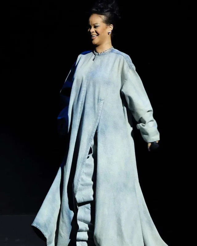 Rihanna film gecəsində