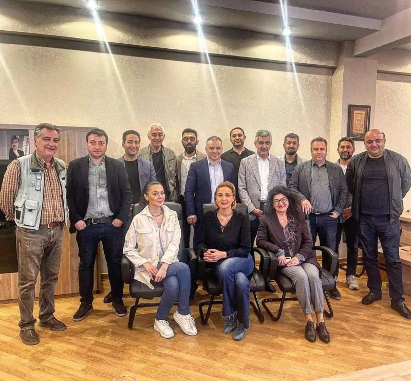 Oksana üzv seçildi