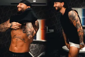 Soyunduğu anları paylaşdı