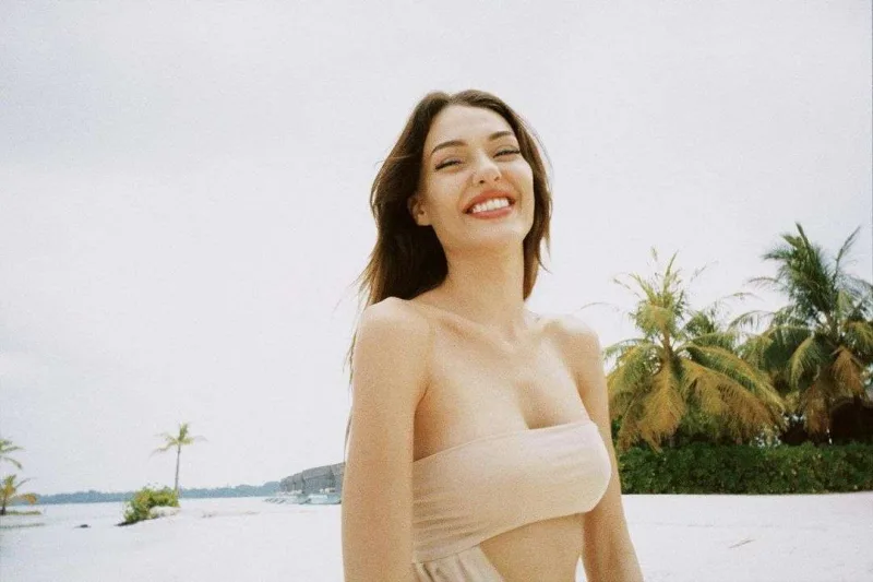 Bərabər yaşamağa başladılar