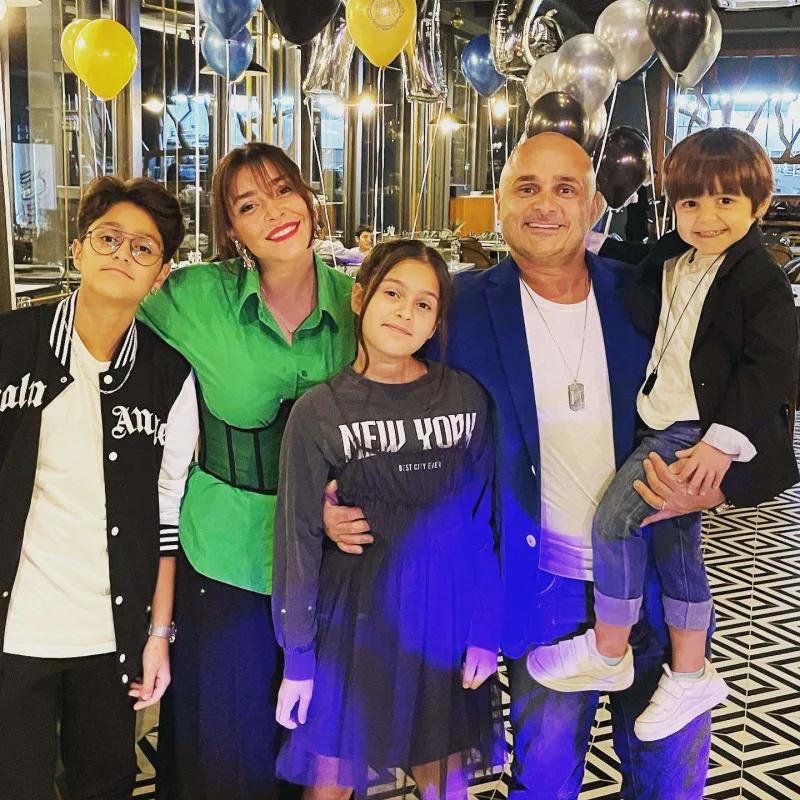 Xanımının qolu zədələndi