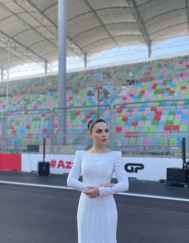 Himnimiz F1-də Aiselin ifasında